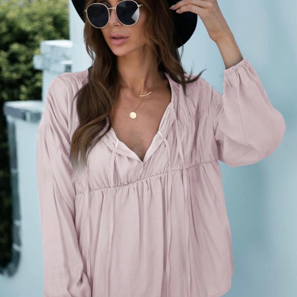 Ruched V neck Blouse🌸 3 for $25. - Picture 5 of 11